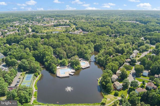 4422 BERWICK PL, Woodbridge, VA 22192