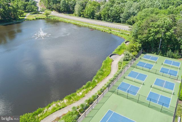 4422 BERWICK PL, Woodbridge, VA 22192