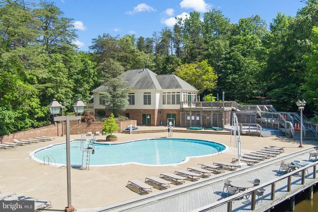 4422 BERWICK PL, Woodbridge, VA 22192