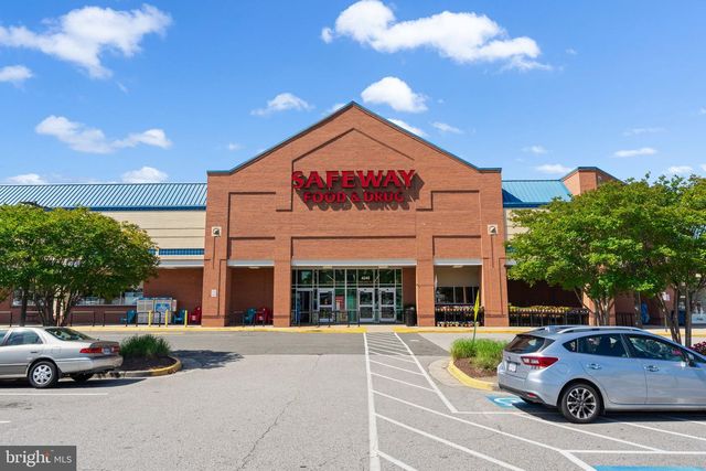 4422 BERWICK PL, Woodbridge, VA 22192