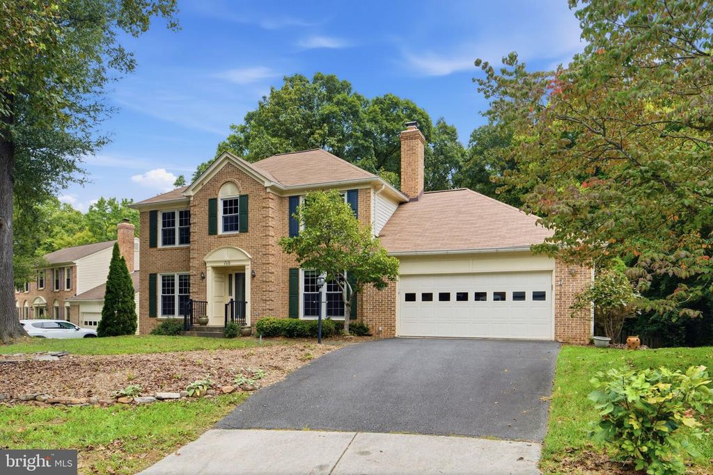4422 BERWICK PL, Woodbridge, VA 22192