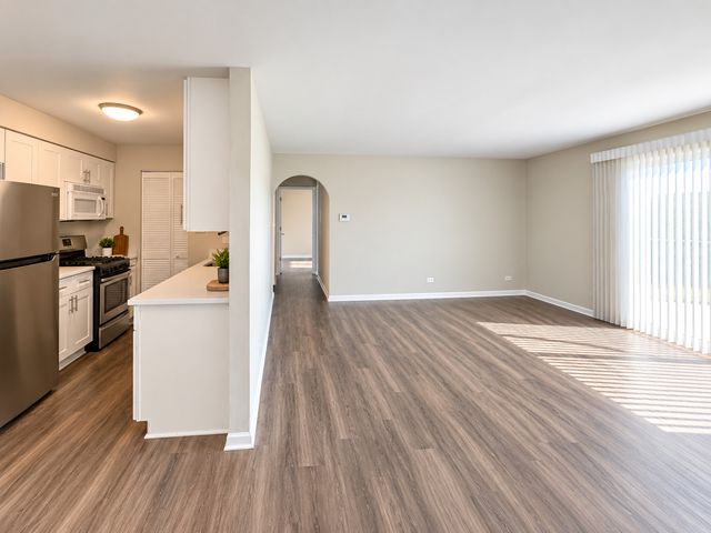 7929 163rd Court 7929, Tinley Park, IL 60477
