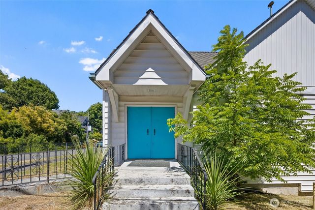 2116 W Dravus Street, Seattle, WA 98199