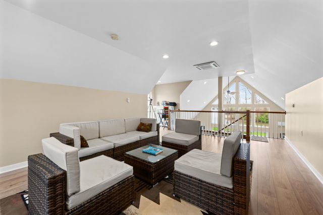 15643 Milliman Road, Brownstown, MI 48173