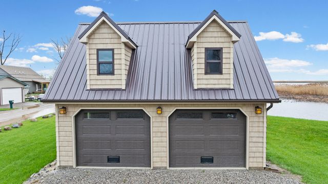15643 Milliman Road, Brownstown, MI 48173