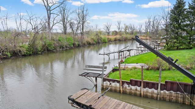15643 Milliman Road, Brownstown, MI 48173
