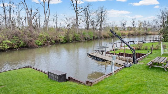15643 Milliman Road, Brownstown, MI 48173