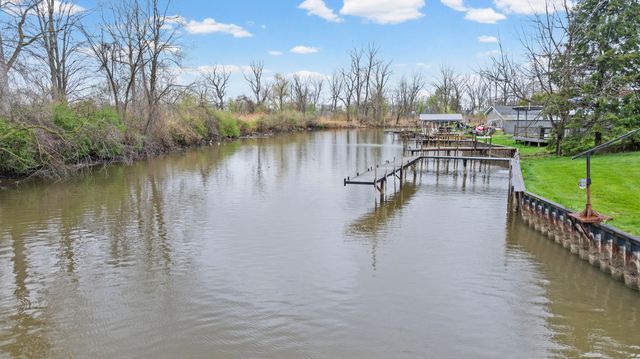 15643 Milliman Road, Brownstown, MI 48173