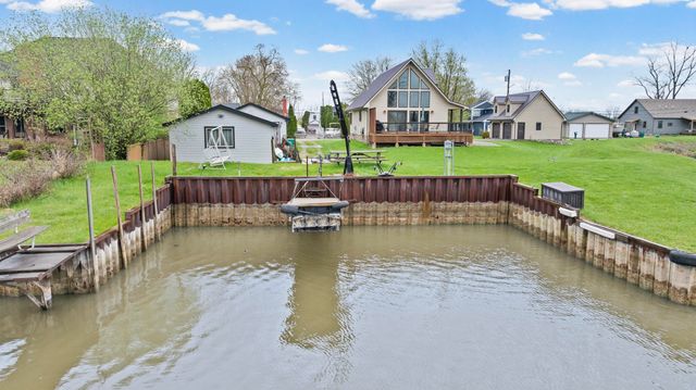15643 Milliman Road, Brownstown, MI 48173