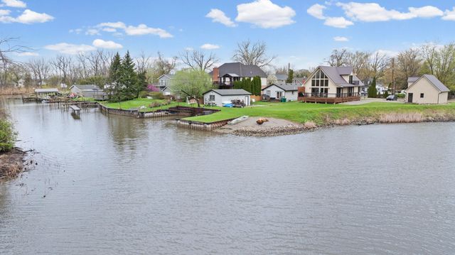 15643 Milliman Road, Brownstown, MI 48173