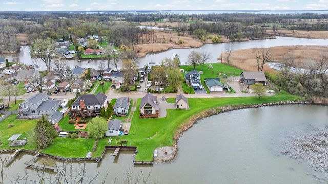 15643 Milliman Road, Brownstown, MI 48173