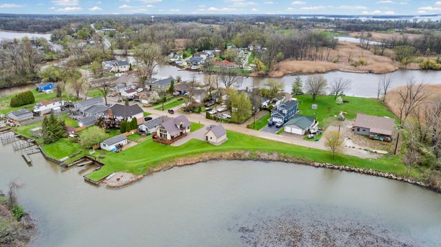 15643 Milliman Road, Brownstown, MI 48173