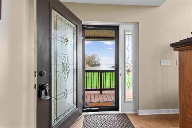 15643 Milliman Road, Brownstown, MI 48173