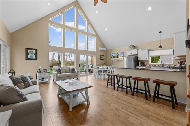 15643 Milliman Road, Brownstown, MI 48173