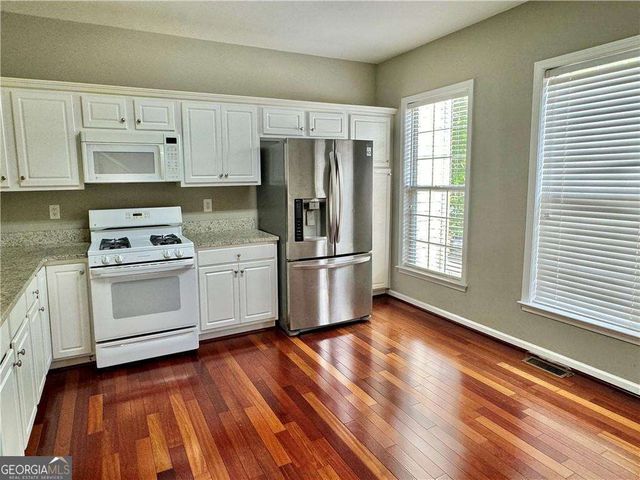 3389 Lathenview Court, Alpharetta, GA 30004