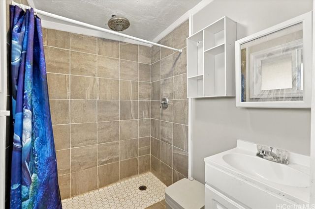 84-561 Manuku Street, Waianae, HI 96792