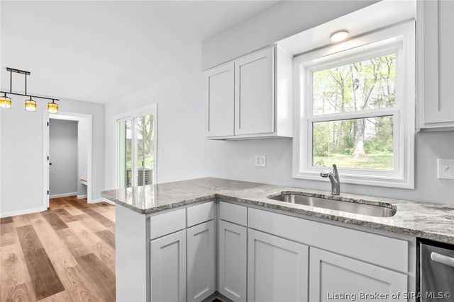 2260 Lone Acres Drive NE, New Salisbury, IN 47161