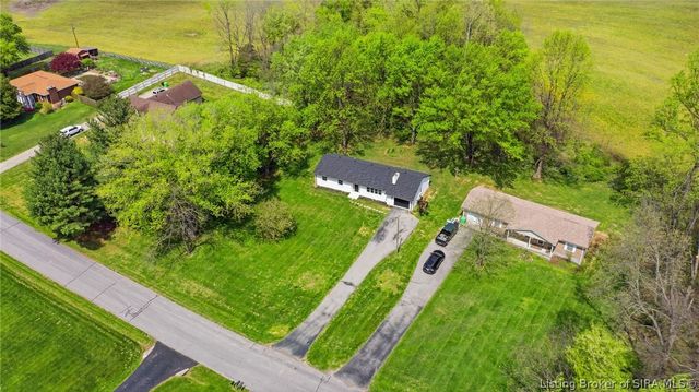 2260 Lone Acres Drive NE, New Salisbury, IN 47161