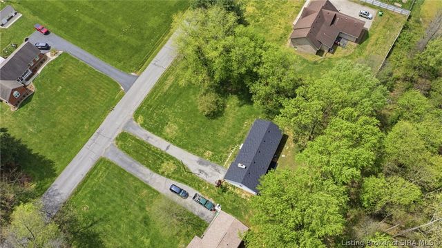 2260 Lone Acres Drive NE, New Salisbury, IN 47161