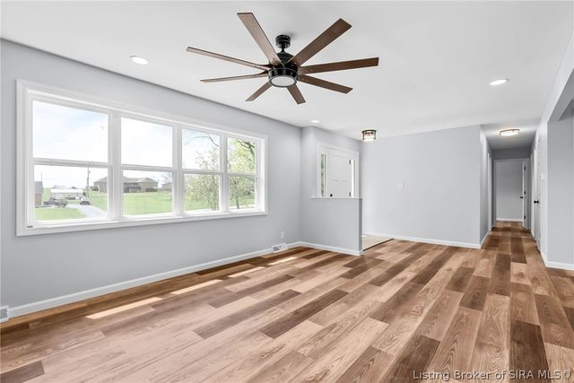 2260 Lone Acres Drive NE, New Salisbury, IN 47161