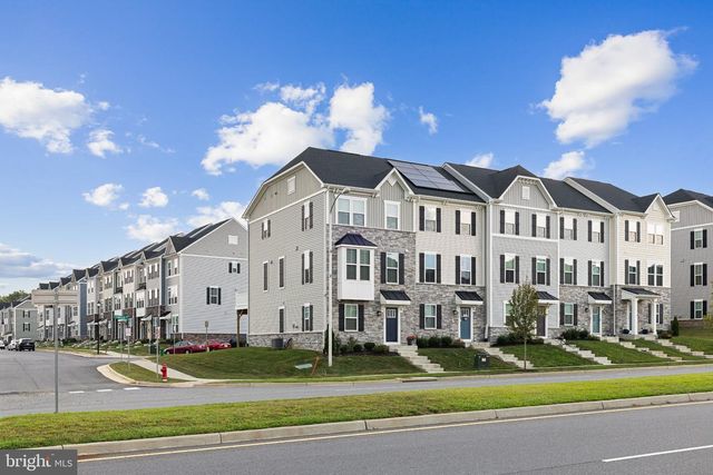 9360 TANFIELD DR, Fredericksburg, VA 22408