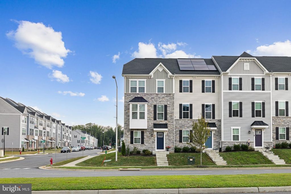 9360 TANFIELD DR, Fredericksburg, VA 22408