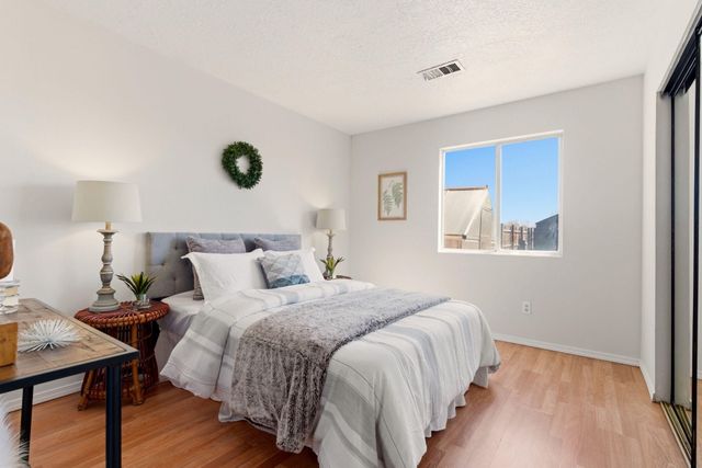 732 Rebecca Loop NE, Rio Rancho, NM 87144