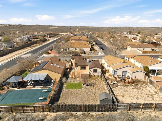 732 Rebecca Loop NE, Rio Rancho, NM 87144