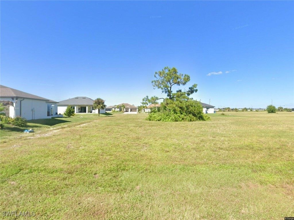 4121 NW 38th LN, Cape Coral, FL 33993