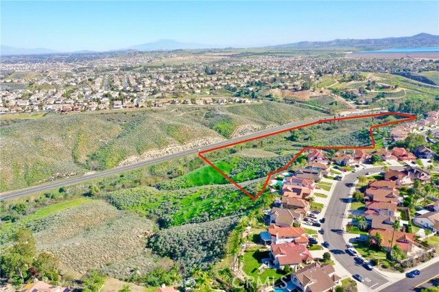 17401 La Sierra, Riverside, CA 92503