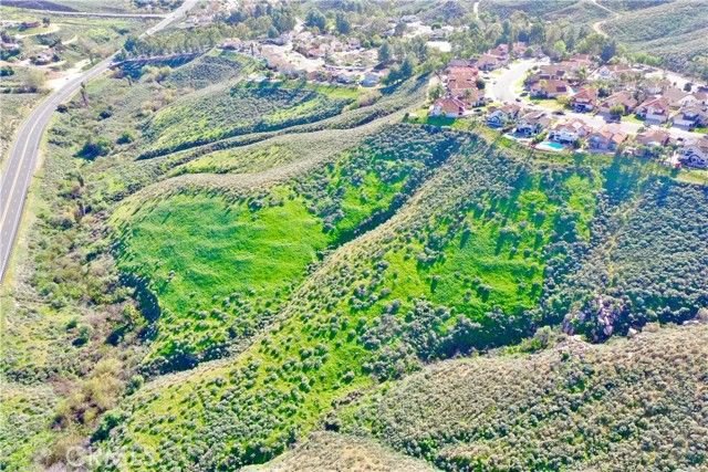 17401 La Sierra, Riverside, CA 92503