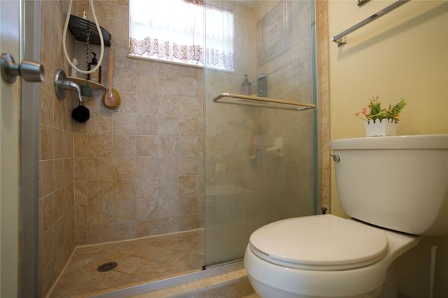 6670 Royal Palm Blvd 308k, Margate, FL 33063