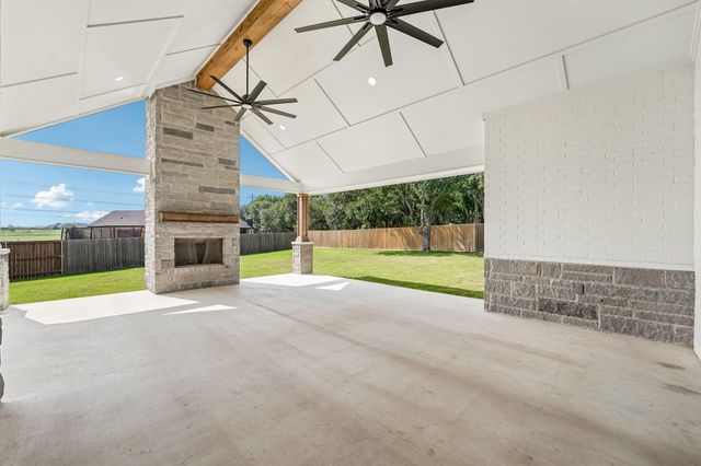 1284 Ambrose DR, Salado, TX 76571