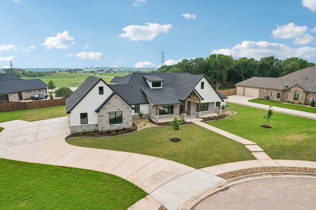 1284 Ambrose DR, Salado, TX 76571