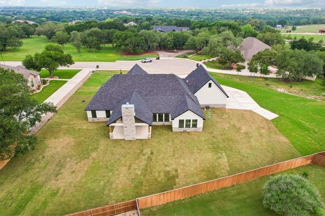 1284 Ambrose DR, Salado, TX 76571