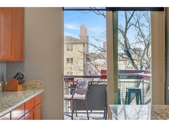 1700 N Emerson St 302, Denver, CO 80218