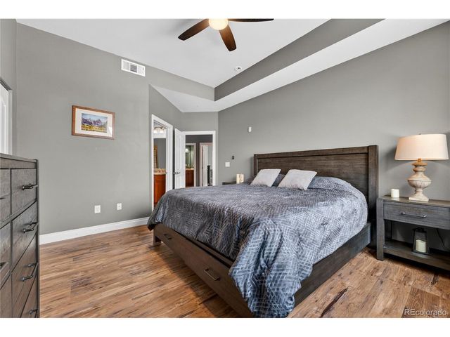 1700 N Emerson St 302, Denver, CO 80218