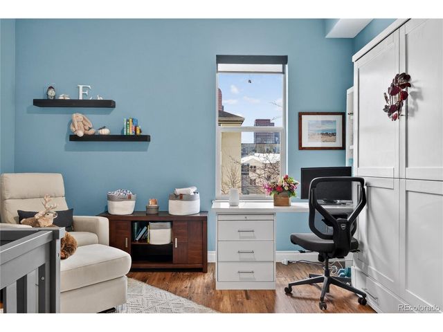 1700 N Emerson St 302, Denver, CO 80218