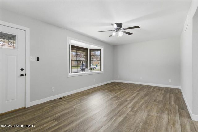 621 BELMONT STREET, Jefferson City, MO 65109