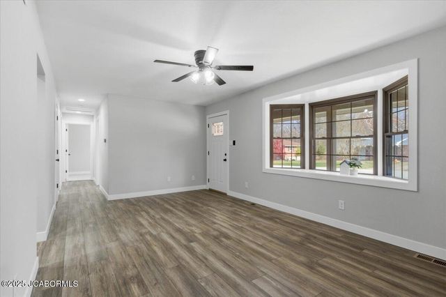 621 BELMONT STREET, Jefferson City, MO 65109