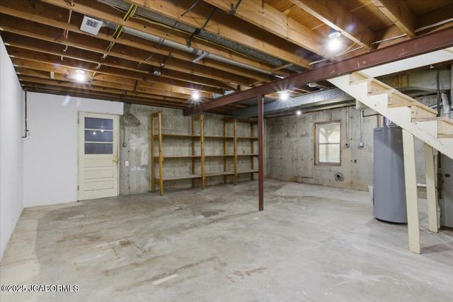 621 BELMONT STREET, Jefferson City, MO 65109