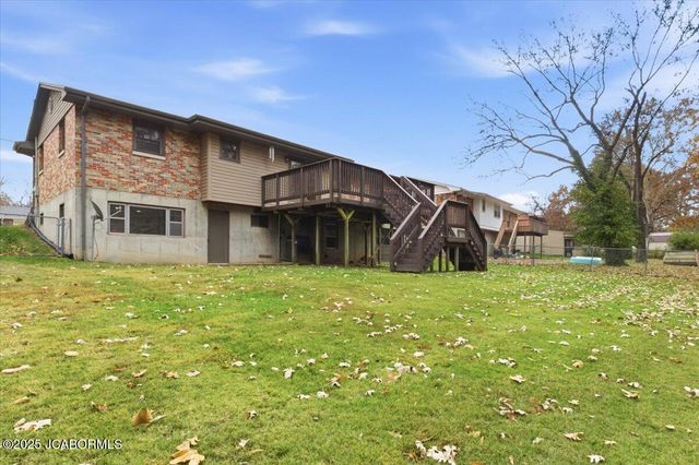 621 BELMONT STREET, Jefferson City, MO 65109