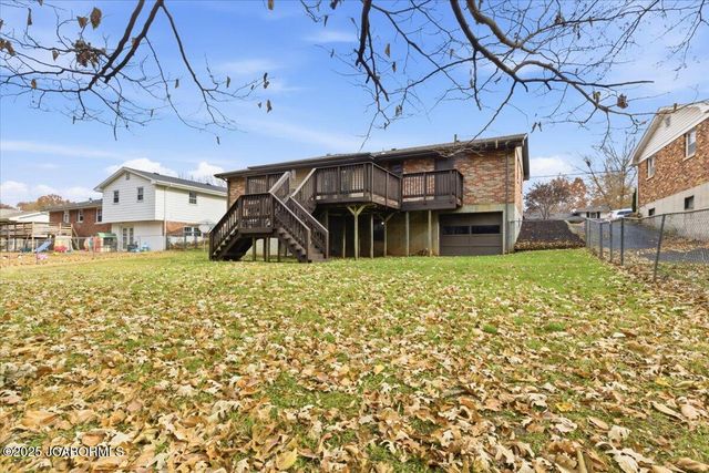 621 BELMONT STREET, Jefferson City, MO 65109