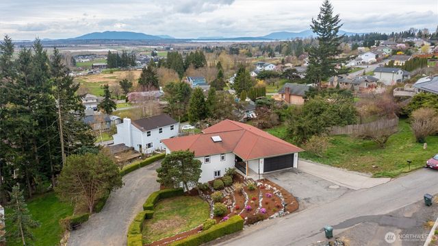 2433 Crestline Street, Ferndale, WA 98248
