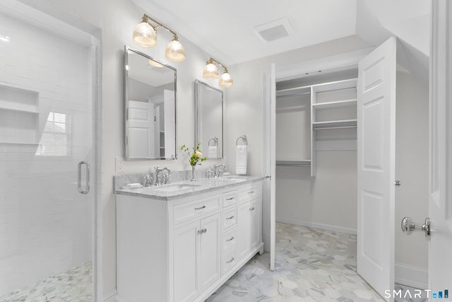 249 Main Street 1, Fairfield, CT 06890