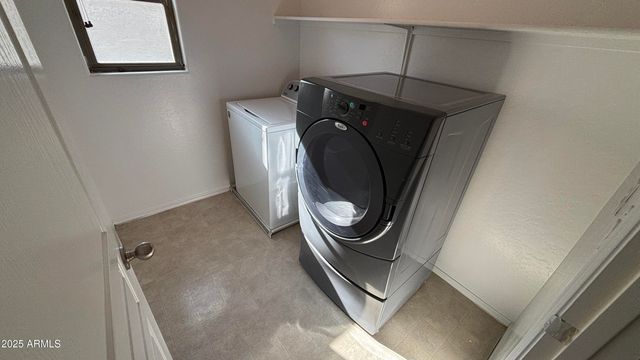 3805 E SANTA FE Lane, Gilbert, AZ 85297