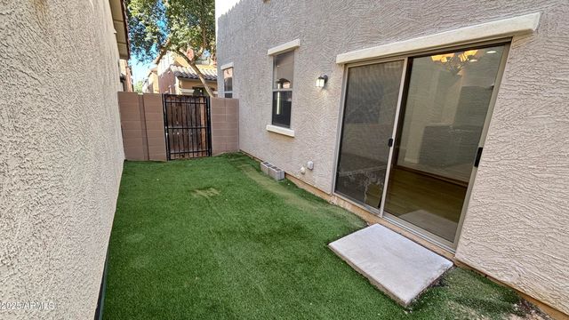 3805 E SANTA FE Lane, Gilbert, AZ 85297