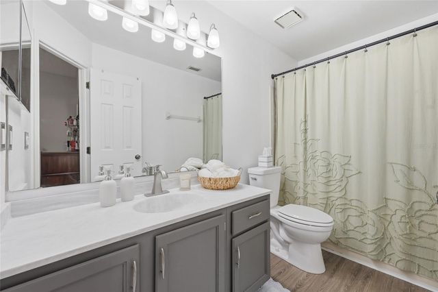 682 YOUNGSTOWN PARKWAY 330, Altamonte Springs, FL 32714