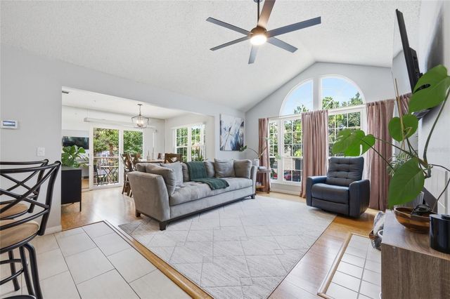 682 YOUNGSTOWN PARKWAY 330, Altamonte Springs, FL 32714