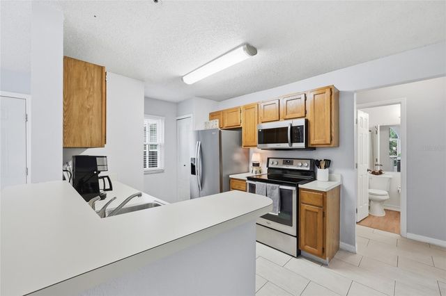 682 YOUNGSTOWN PARKWAY 330, Altamonte Springs, FL 32714
